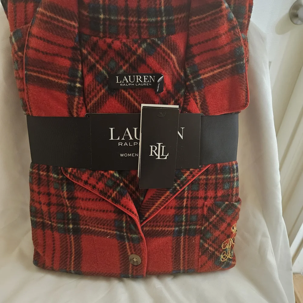Lauren Ralph Lauren Tartan Plaid Pajama Set - Picture 5 of 5